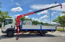 CẨU TỰ HÀNH 3 TẤN 4 KHÚC (374K) GẮN TRÊN XE ISUZU FRR 6 TẤN