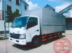 4.4 TẤN: XZU730 (THÙNG 5.5M)