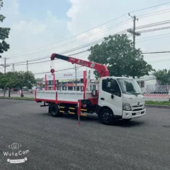 CẨU TỰ HÀNH 3 TẤN 4 KHÚC GẮN TRÊN XE CẨU HINO XZU720L