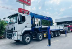CẨU TỰ HÀNH 15 TẤN GẮN TRÊN XE CHENGLONG 5 CHÂN