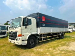 XE TẢI HINO 8 TẤN FG8JT8A THÙNG MUI BẠT 8,8M