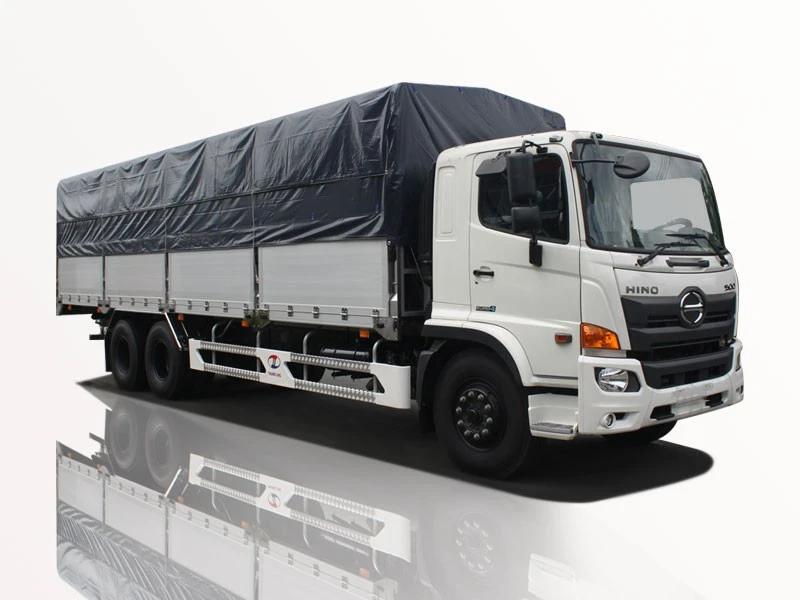 Khuyến mãi cực sốc khi mua xe FM8JW7A được tặng 100L dầu E4